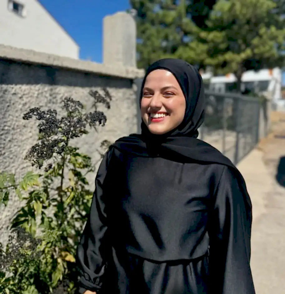 Ayşenur Aydın